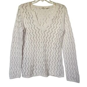CATO Women's White Open Knit V Neck Long Sleeve Sweater Medium